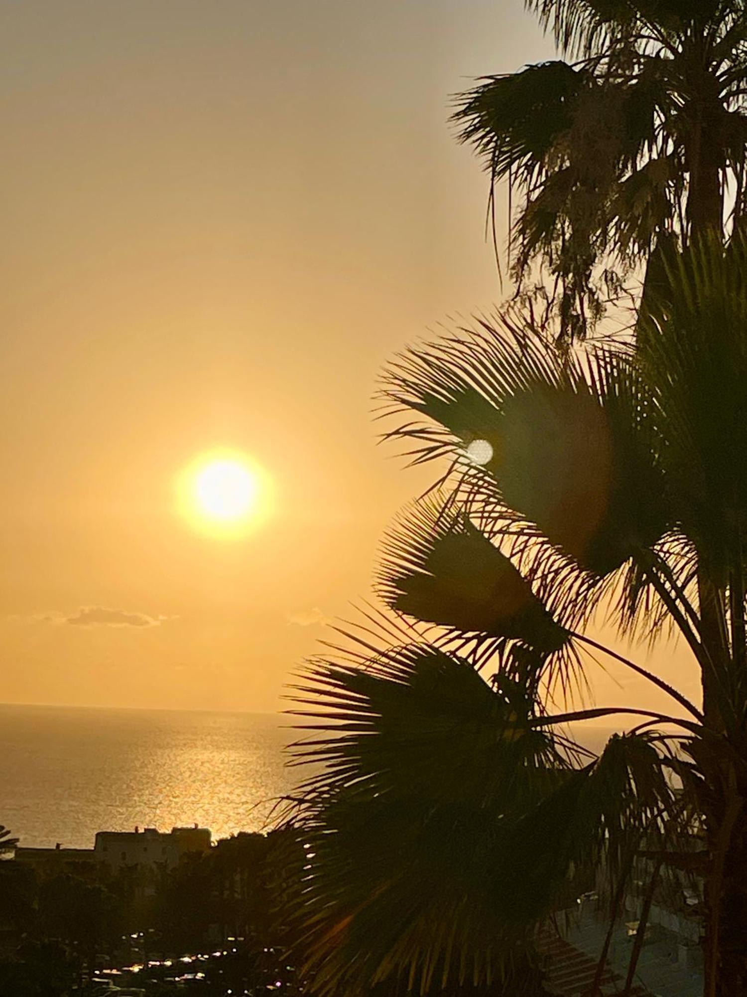 Tenerife Holidays Costa Adeje  ภายนอก รูปภาพ